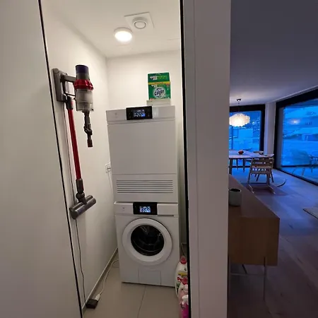 Calm And Luxurious Retreat شقة إنترلاكن