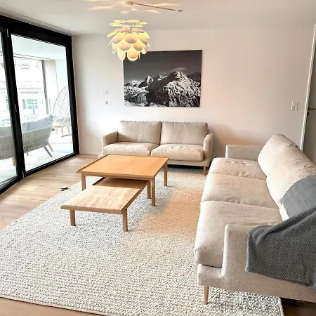 Calm And Luxurious Retreat Apartment *