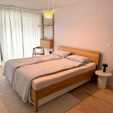 Calm And Luxurious Retreat Апартаменты